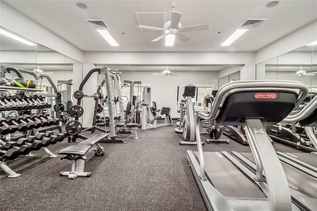 Image 63 of property listing at 5041 SAINT ANDREWS ARCADE, Leesburg, FL 34748