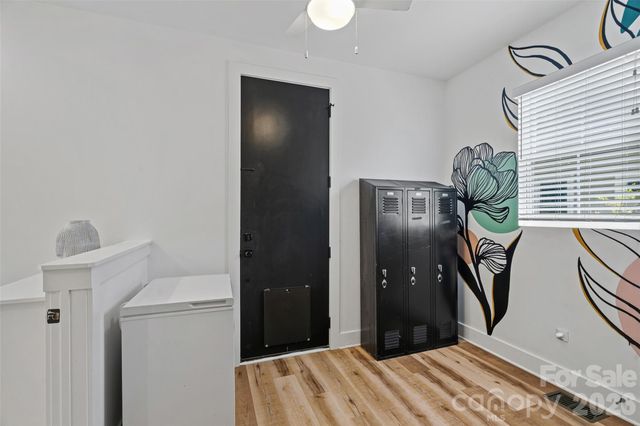1642 Longfellow Street, Charlotte, NC 28205