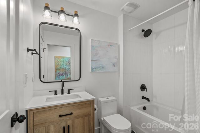 1642 Longfellow Street, Charlotte, NC 28205