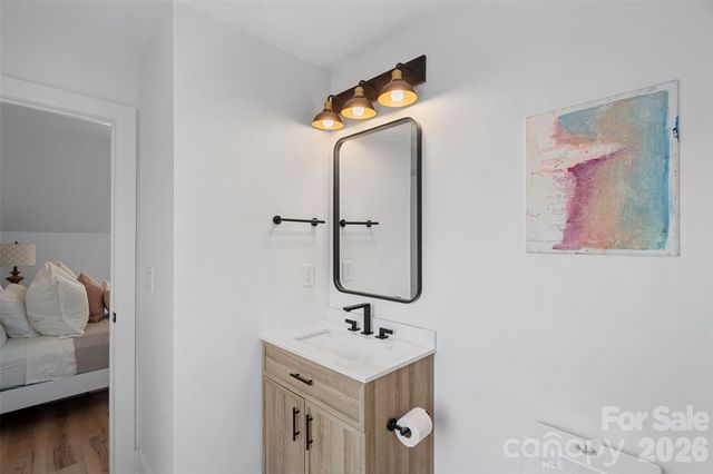 1642 Longfellow Street, Charlotte, NC 28205