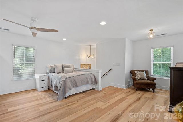 1642 Longfellow Street, Charlotte, NC 28205