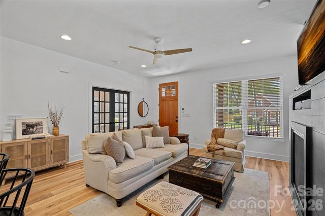 1642 Longfellow Street, Charlotte, NC 28205