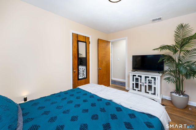 160 Fair Street, Bristol, CT 06010