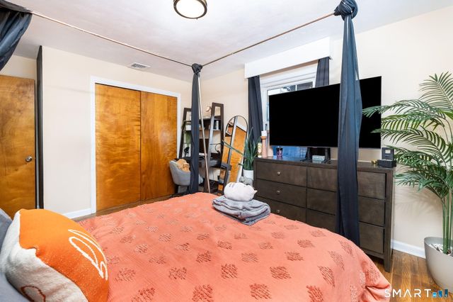 160 Fair Street, Bristol, CT 06010