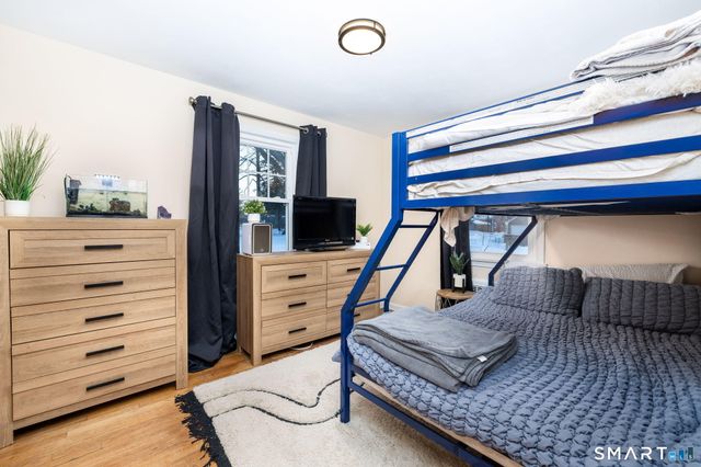 160 Fair Street, Bristol, CT 06010