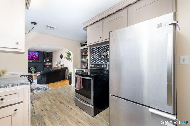 160 Fair Street, Bristol, CT 06010