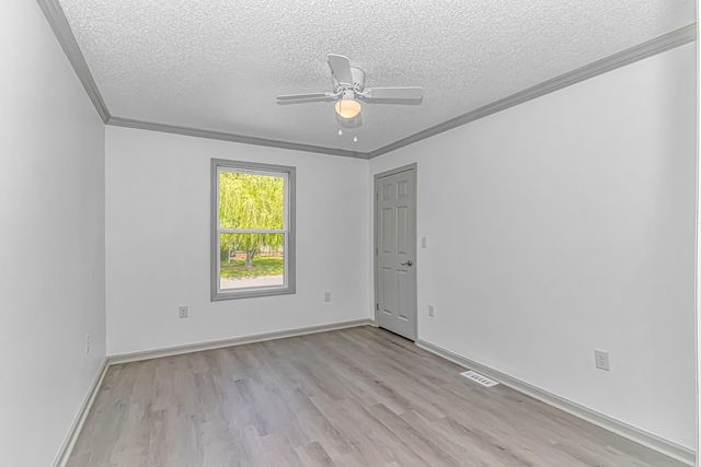 1062 Weslin Creek Dr., Myrtle Beach, SC 29588