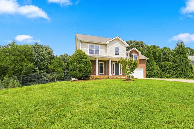 2275 Yeager Dr, Clarksville, TN 37040
