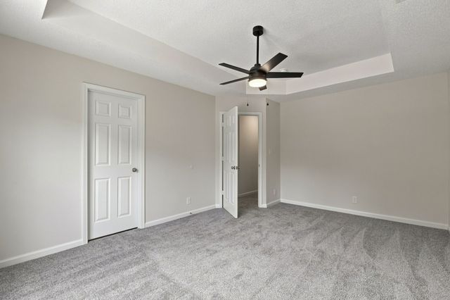 2275 Yeager Dr, Clarksville, TN 37040