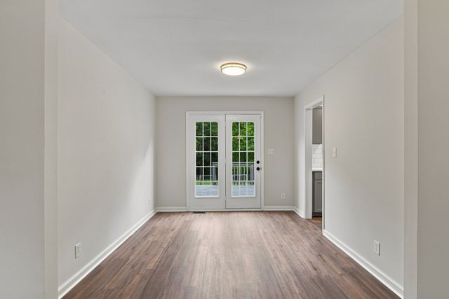 2275 Yeager Dr, Clarksville, TN 37040