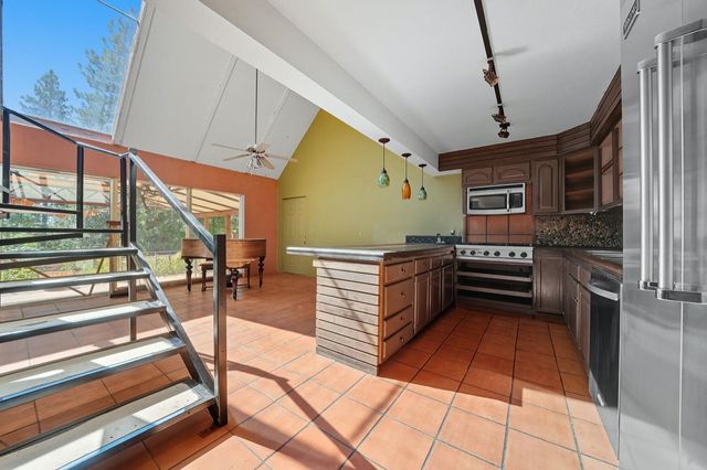 2400 Bald Mountain Rd, West Point, CA 95255