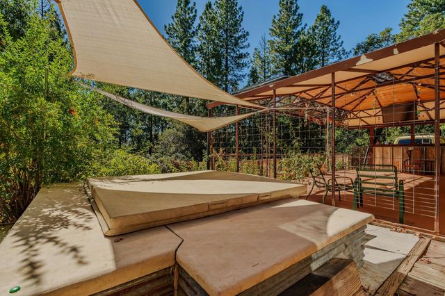 2400 Bald Mountain Rd, West Point, CA 95255