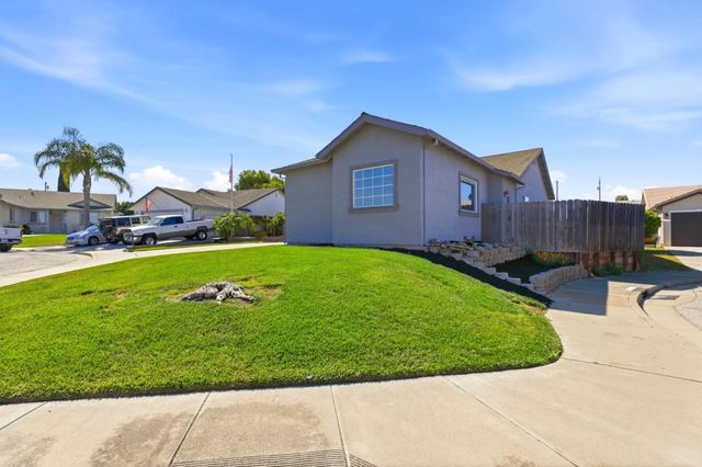 1461 El Cerro Drive, Hollister, CA 95023