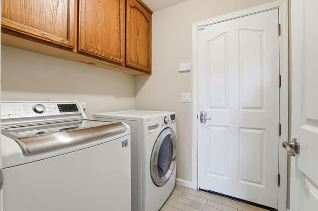 1461 El Cerro Drive, Hollister, CA 95023
