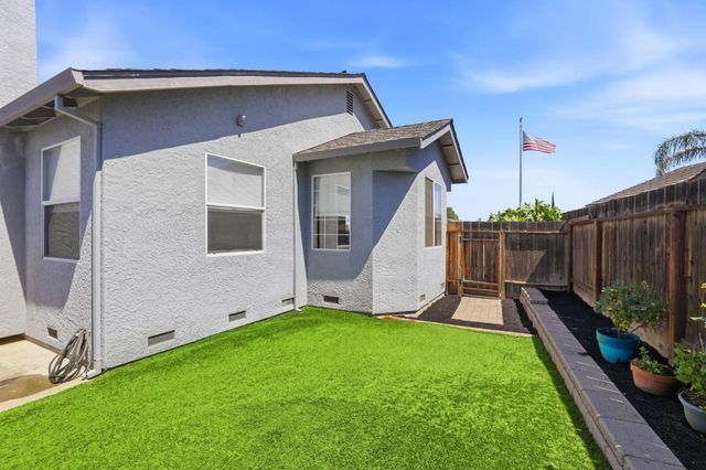 1461 El Cerro Drive, Hollister, CA 95023