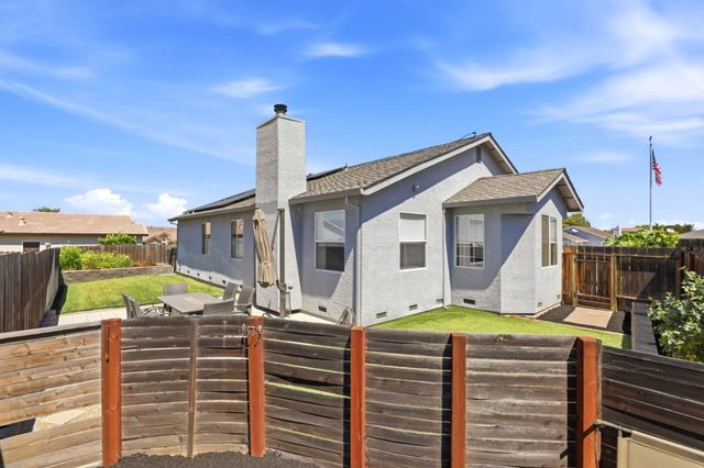 1461 El Cerro Drive, Hollister, CA 95023