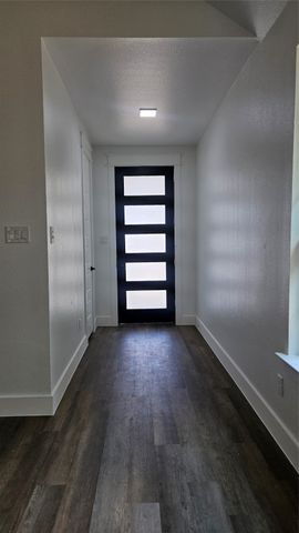 2510 Camel Court, Dallas, TX 75241