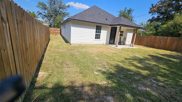 2510 Camel Court, Dallas, TX 75241