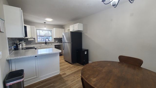 1923 Robbins St, Augusta, KS 67010