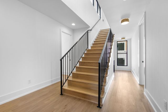 108A N 9th St, Nashville, TN 37206