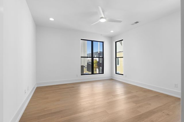 108A N 9th St, Nashville, TN 37206