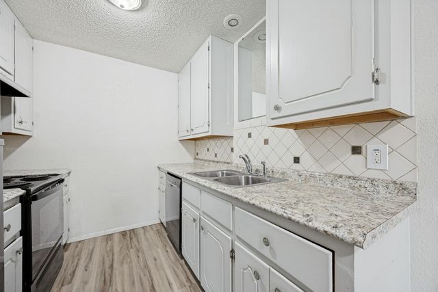 808 W Belden Street 806, Sherman, TX 75092