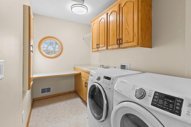 14216 Isanti Street NE, Ham Lake, MN 55304