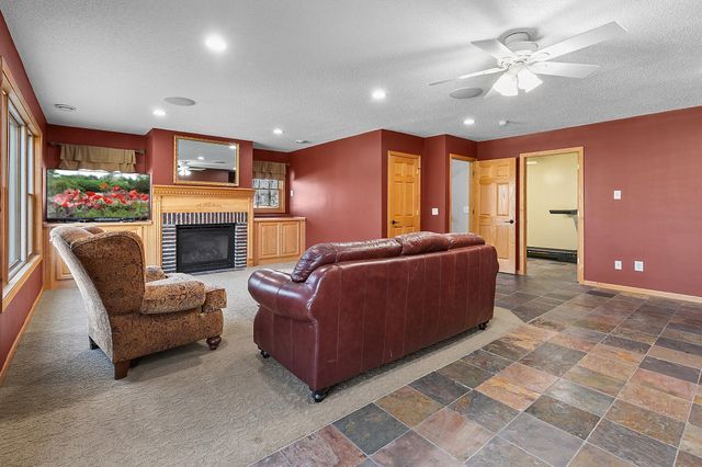 14216 Isanti Street NE, Ham Lake, MN 55304