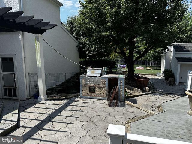 222 VERMEER DR, Feasterville Trevose, PA 19053