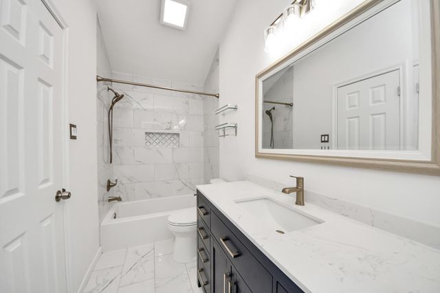 3500 Tangle Brush Drive 1, The Woodlands, TX 77381