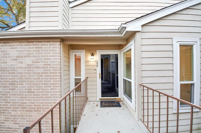 3500 Tangle Brush Drive 1, The Woodlands, TX 77381