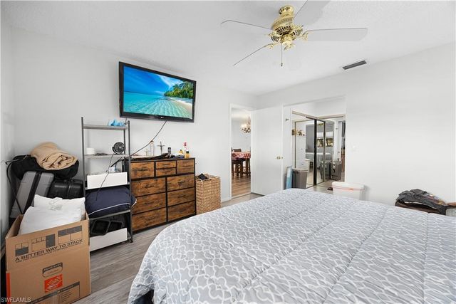 1513 Edgewater CIR, Fort Myers, FL 33919
