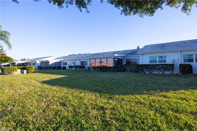 1513 Edgewater CIR, Fort Myers, FL 33919
