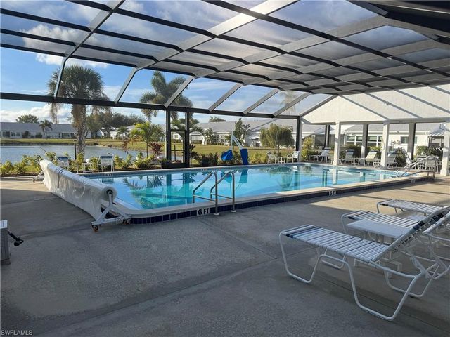 1513 Edgewater CIR, Fort Myers, FL 33919