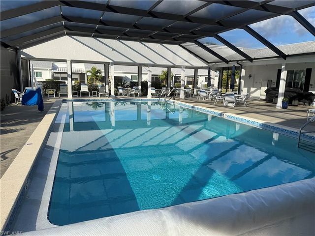 1513 Edgewater CIR, Fort Myers, FL 33919