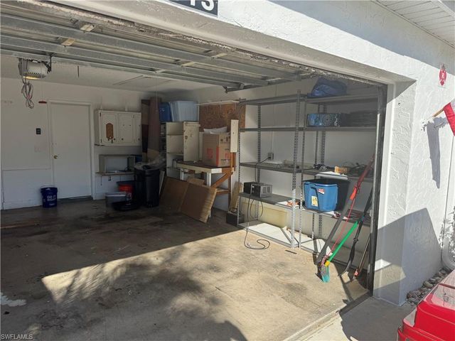 1513 Edgewater CIR, Fort Myers, FL 33919
