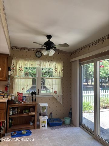 8 Portsmouth Drive, Forked River, NJ 08731