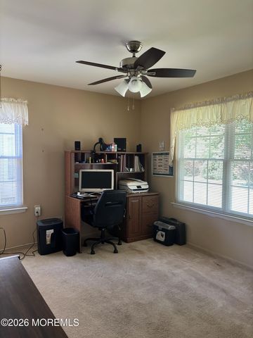 8 Portsmouth Drive, Forked River, NJ 08731