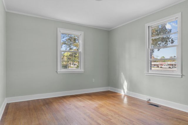 1069 Chestnut Street, Orangeburg, SC 29115