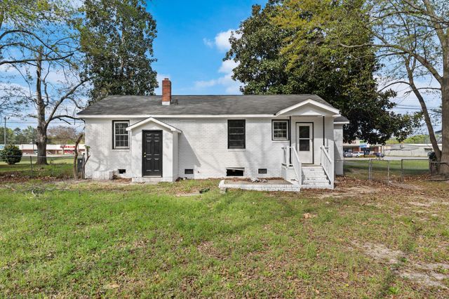 1069 Chestnut Street, Orangeburg, SC 29115