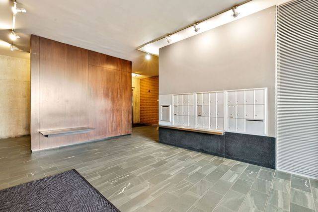321 S Sangamon Street 908, Chicago, IL 60607