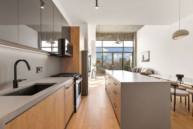 321 S Sangamon Street 908, Chicago, IL 60607
