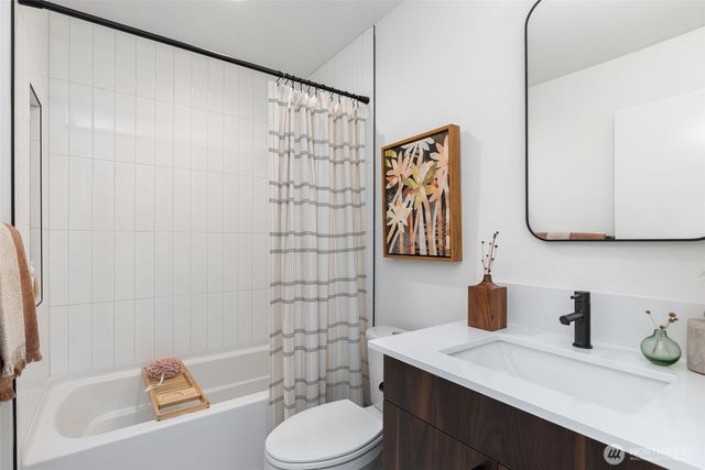 1139 129th Court NE, Bellevue, WA 98005