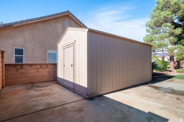 551 E VASQUEZ DR, Ivins, UT 84738
