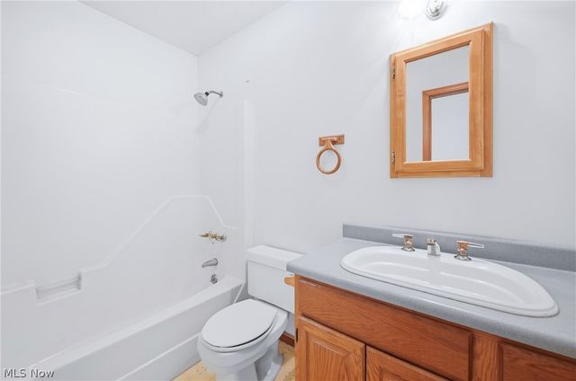393 Cunningham Road, Salem, OH 44460