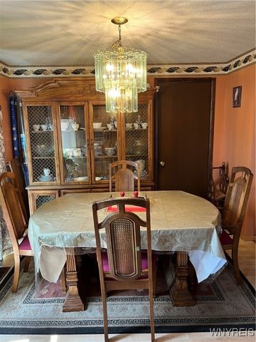 6836 East High Street, Lockport Town, NY 14094