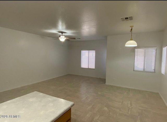 814 W CHOLLA Street, Casa Grande, AZ 85122