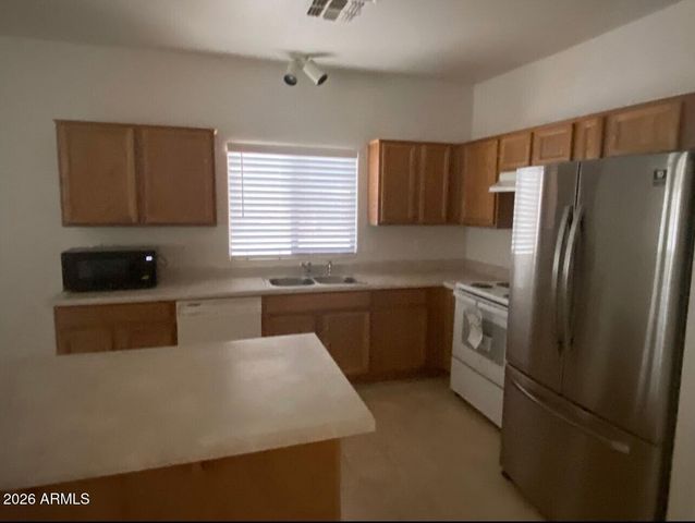 814 W CHOLLA Street, Casa Grande, AZ 85122