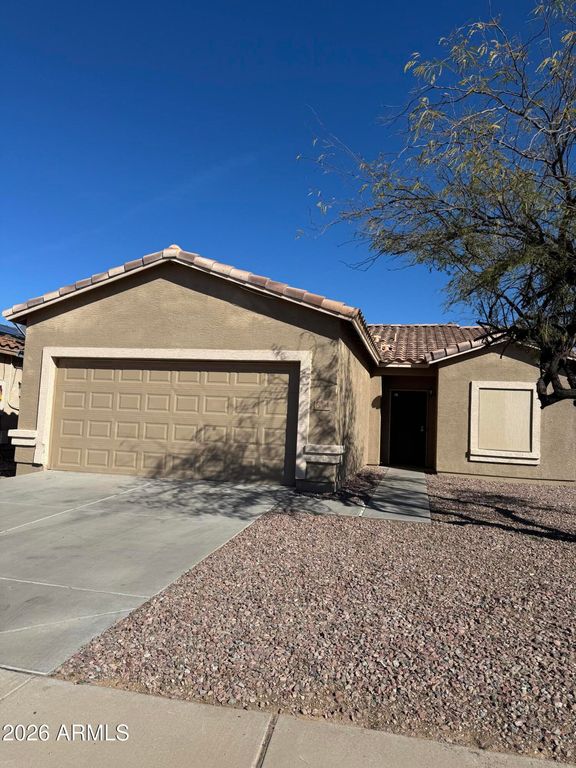 814 W CHOLLA Street, Casa Grande, AZ 85122