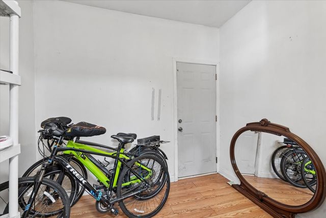 6029 S Loomis Boulevard, Chicago, IL 60636